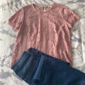 Dusty rose lace floral short sleeve shirt